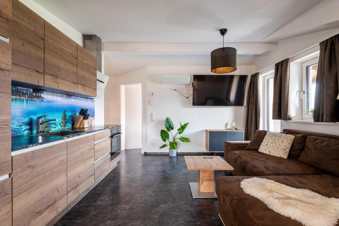 Amelies Mountain View Apartment Kaprun Exterior foto